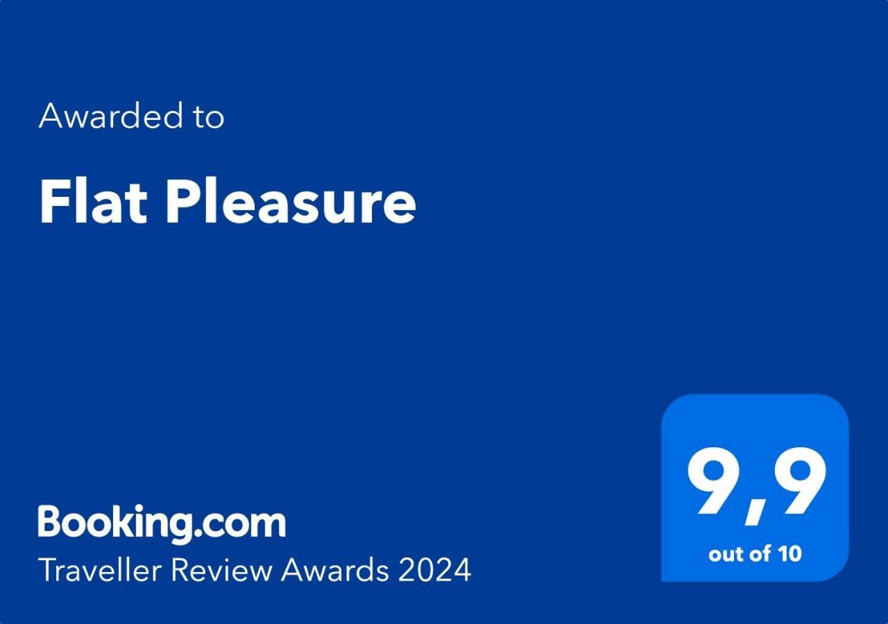 Flat Pleasure, Goiania